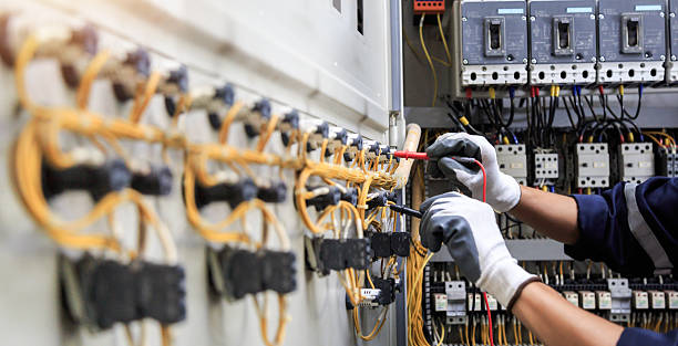 Professional Electrician technician working in Josephine, TX